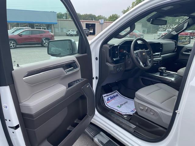 new 2024 Chevrolet Silverado 1500 car, priced at $60,760