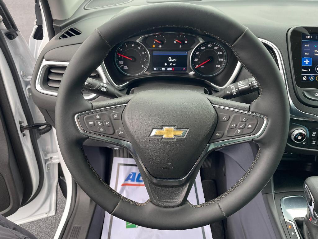 used 2024 Chevrolet Equinox car, priced at $26,995