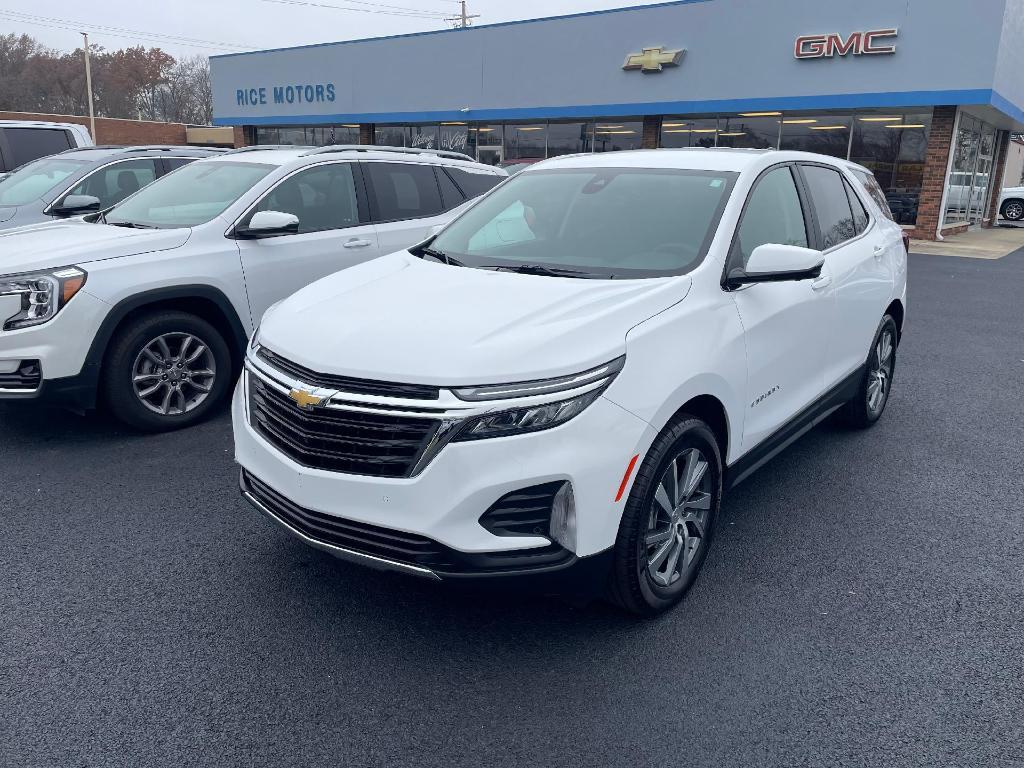 used 2024 Chevrolet Equinox car, priced at $26,995