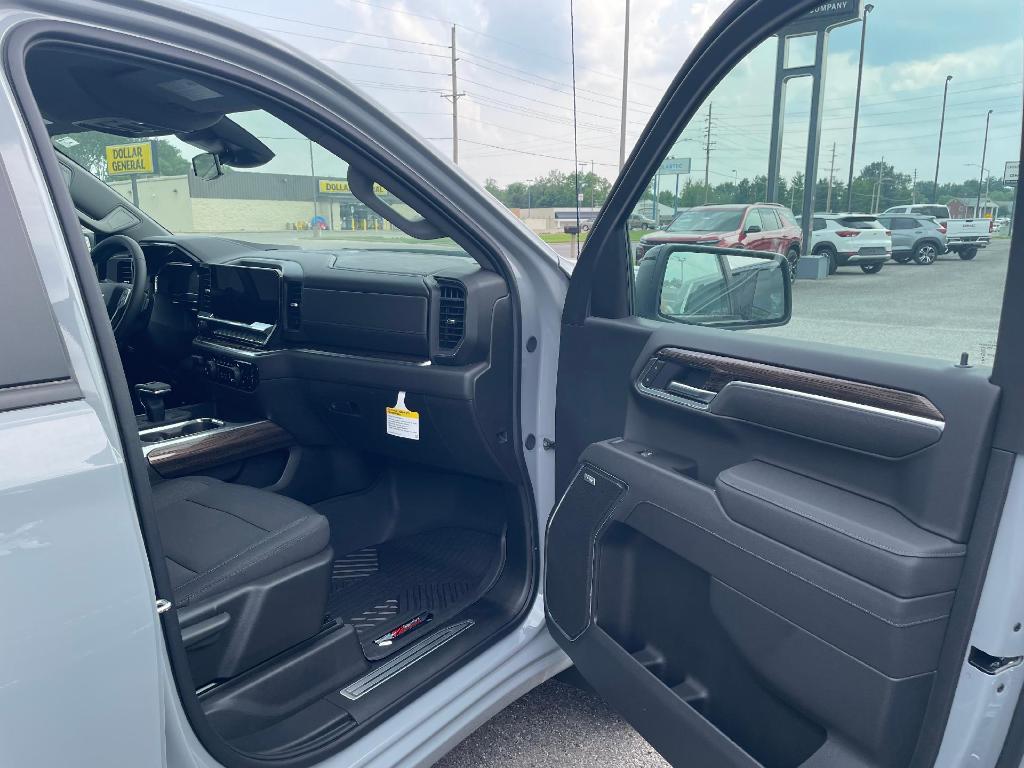new 2025 Chevrolet Silverado 1500 car, priced at $58,540