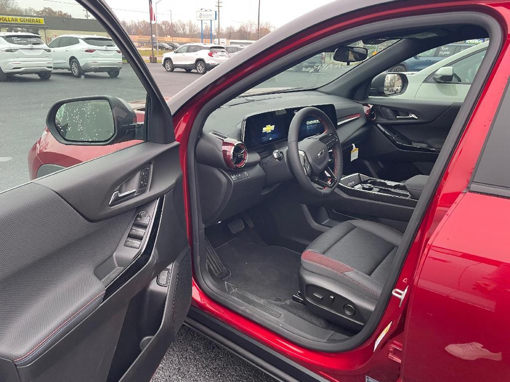 new 2026 Chevrolet Equinox car, priced at $36,840