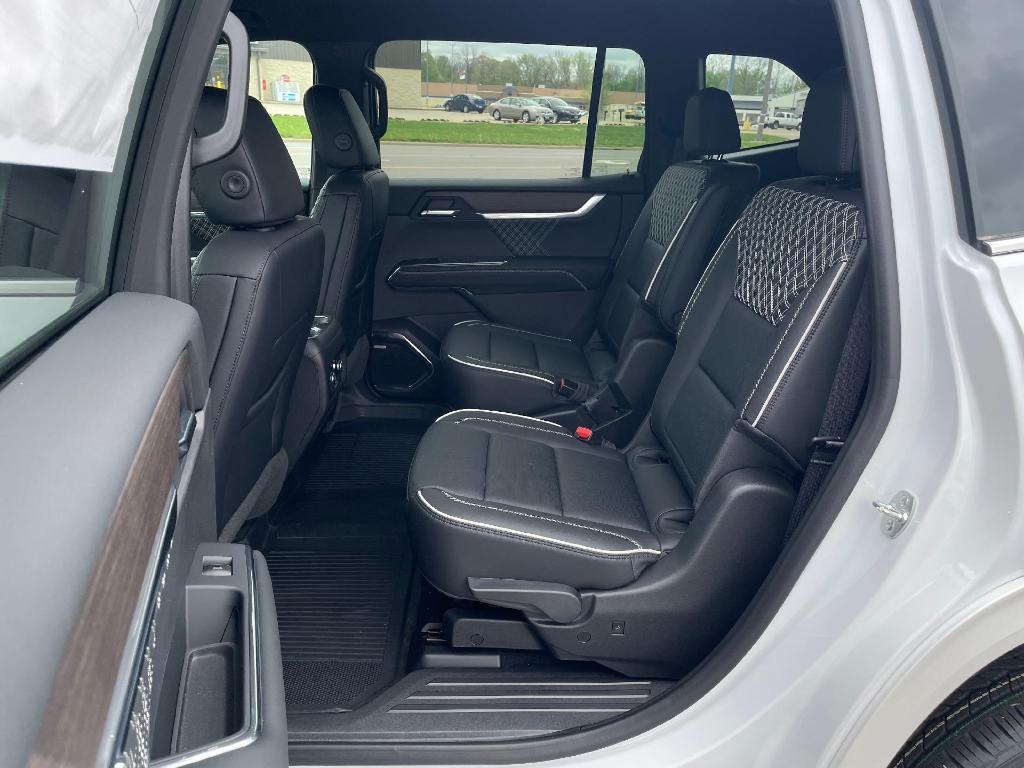 new 2025 GMC Acadia car, priced at $58,090