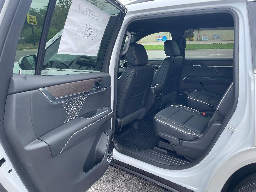 new 2025 GMC Acadia car, priced at $58,090