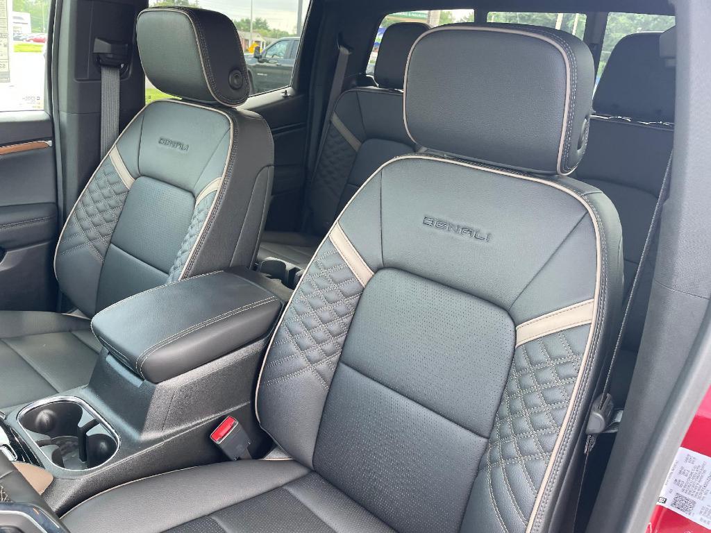 new 2025 GMC Canyon car, priced at $54,590