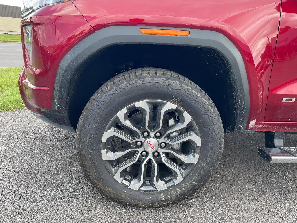 new 2025 GMC Canyon car, priced at $54,590