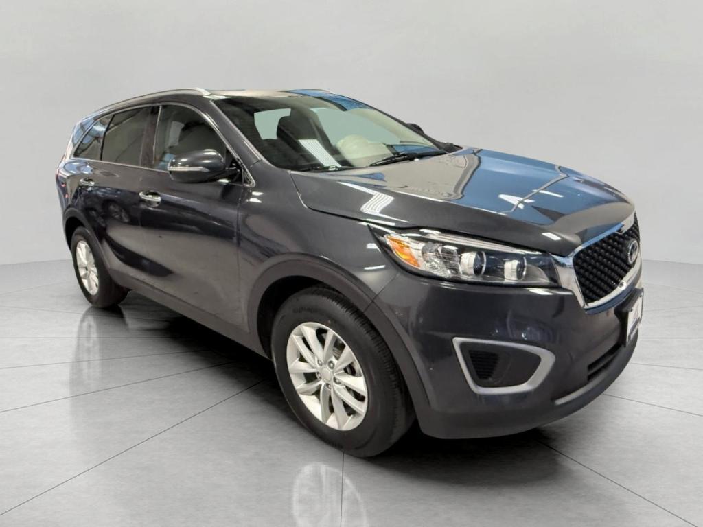 used 2017 Kia Sorento car, priced at $11,887