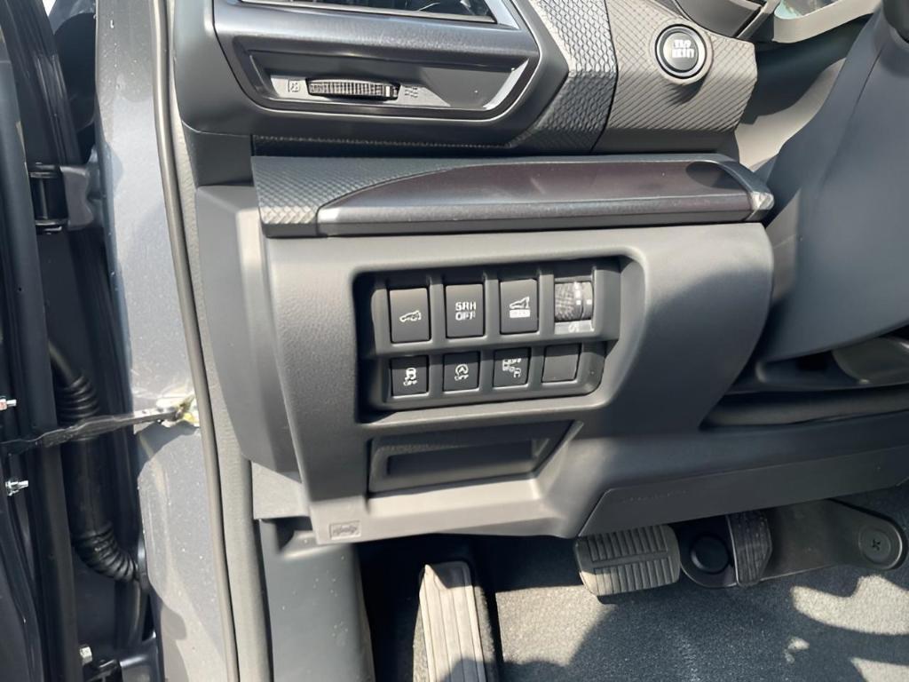new 2025 Subaru Forester car, priced at $39,251