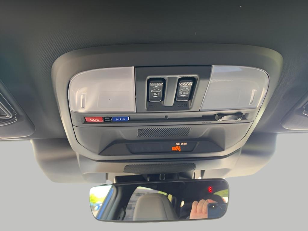 new 2025 Subaru Crosstrek car, priced at $33,051