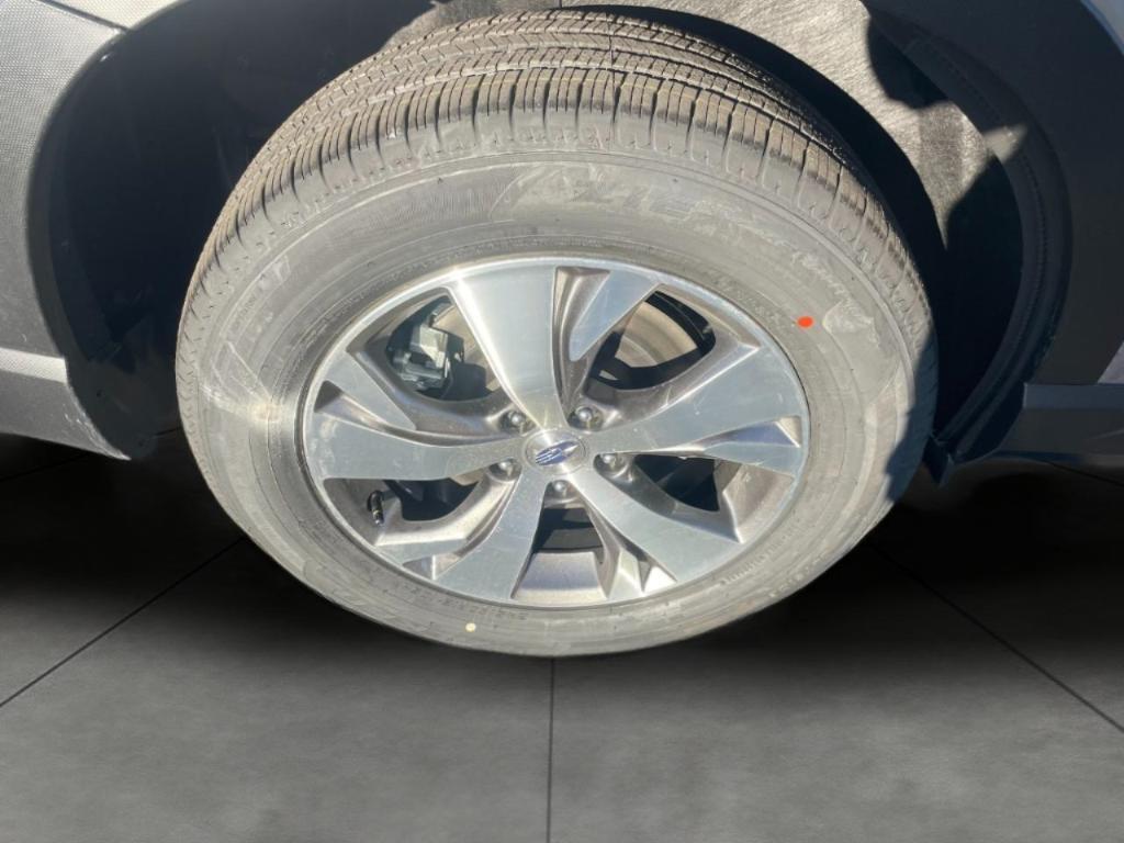 new 2025 Subaru Ascent car, priced at $40,001