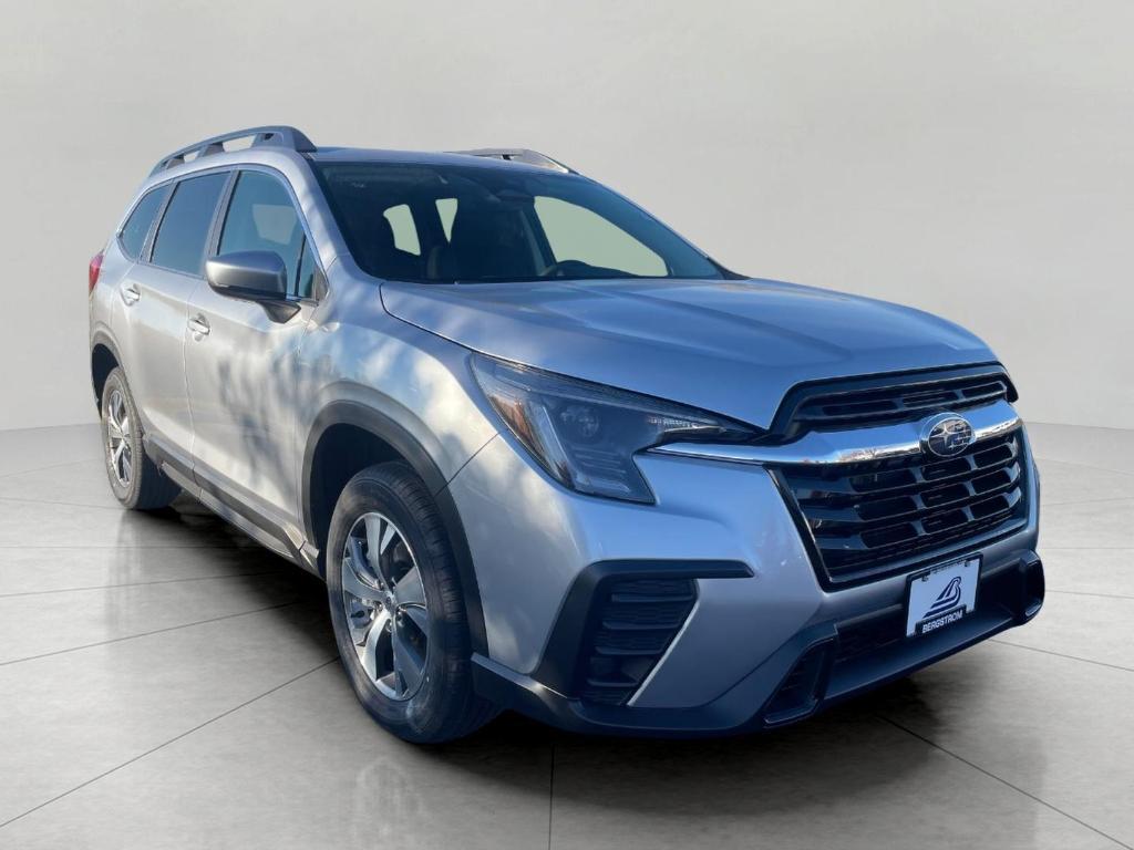 new 2025 Subaru Ascent car, priced at $40,001