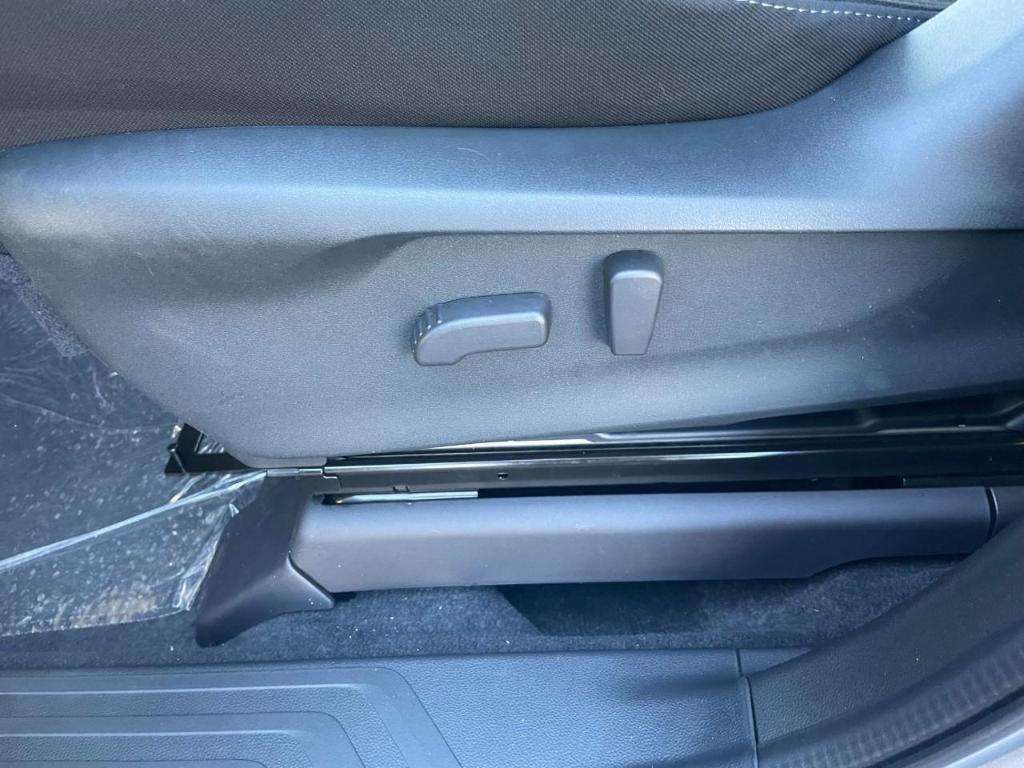 new 2025 Subaru Ascent car, priced at $40,001