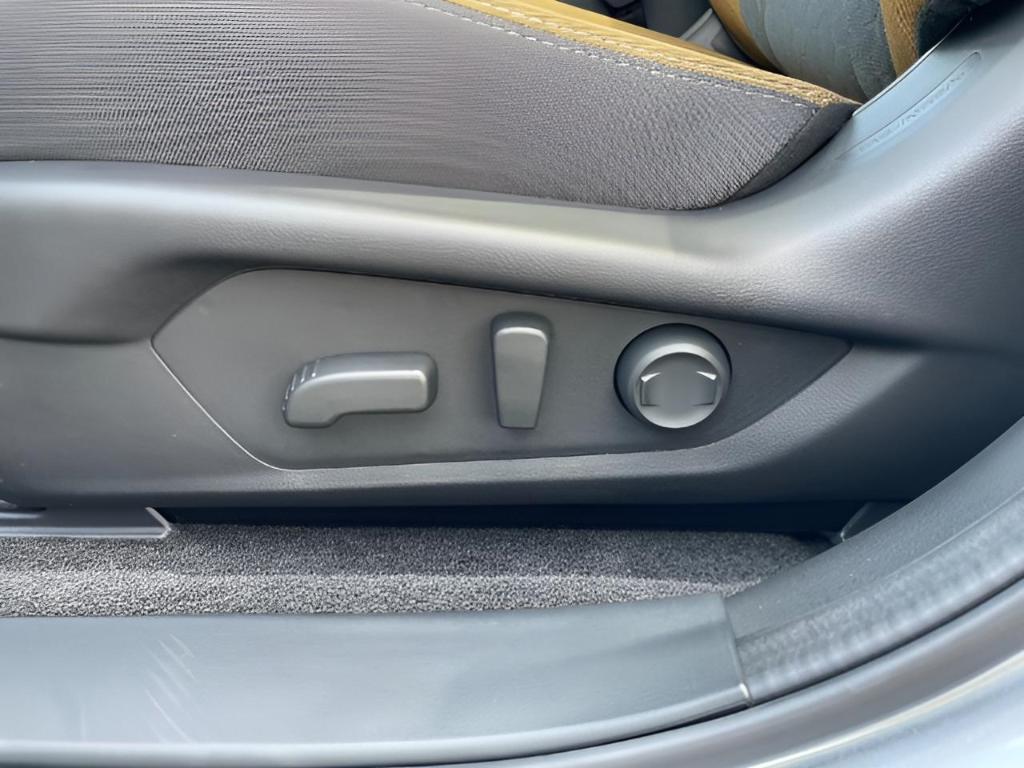 new 2025 Subaru Crosstrek car, priced at $33,111