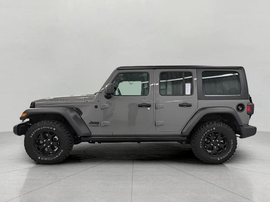 used 2022 Jeep Wrangler Unlimited car, priced at $32,353