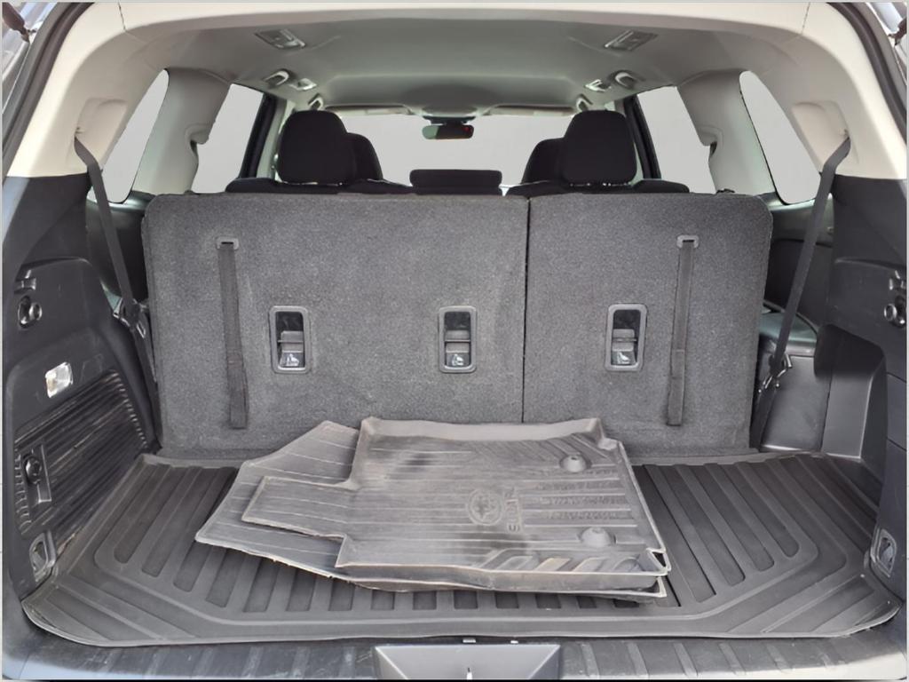 used 2023 Subaru Ascent car, priced at $25,997