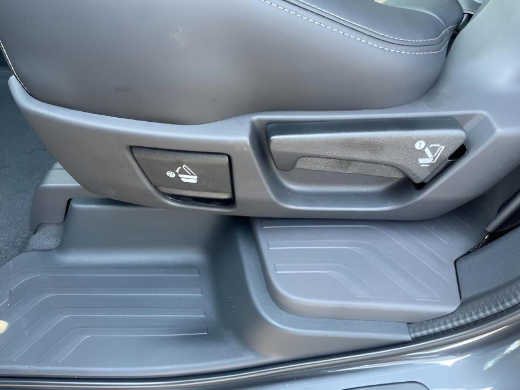 new 2025 Subaru Ascent car, priced at $47,931