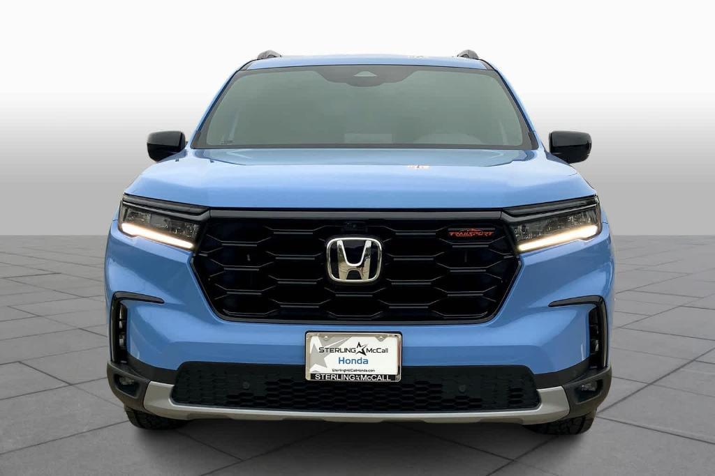 new 2025 Honda Pilot car, priced at $49,230