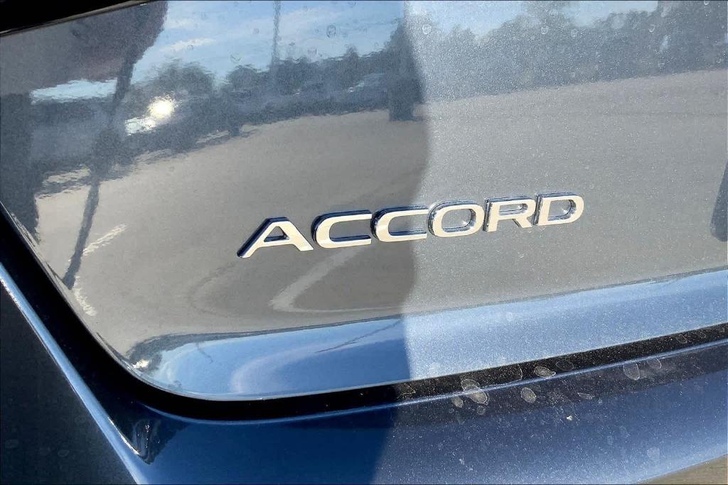 new 2025 Honda Accord Hybrid car, priced at $34,219