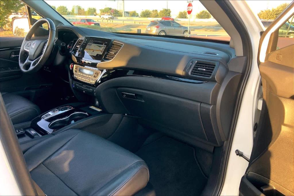 used 2021 Honda Pilot car, priced at $28,391