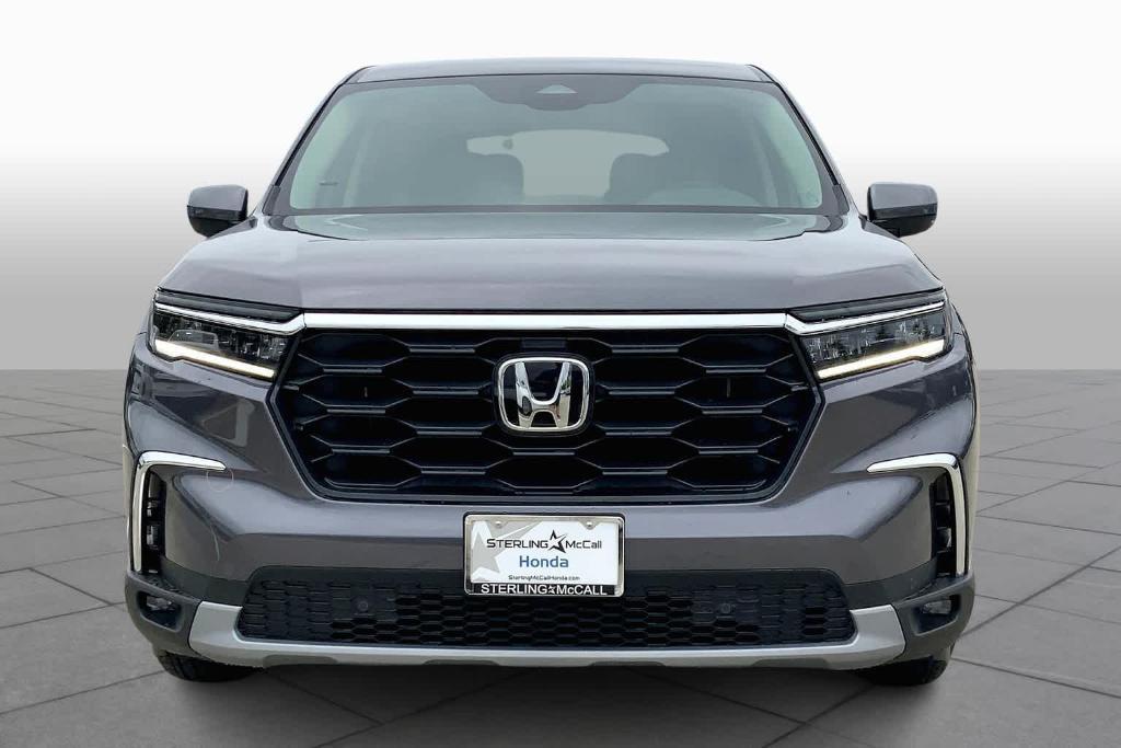 new 2025 Honda Pilot car, priced at $44,895