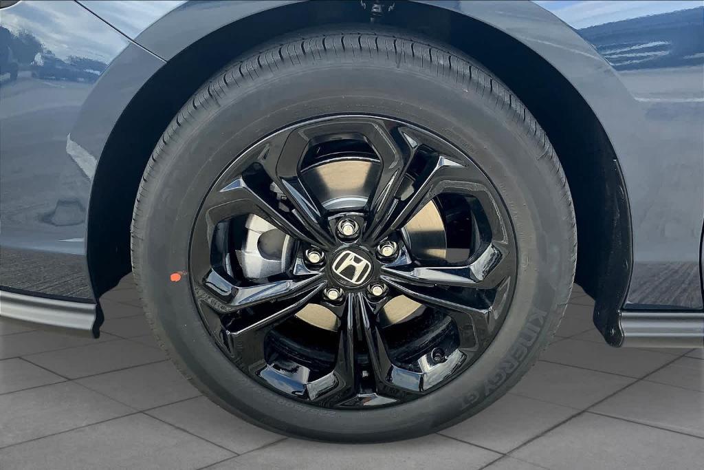 new 2025 Honda Accord car, priced at $30,424