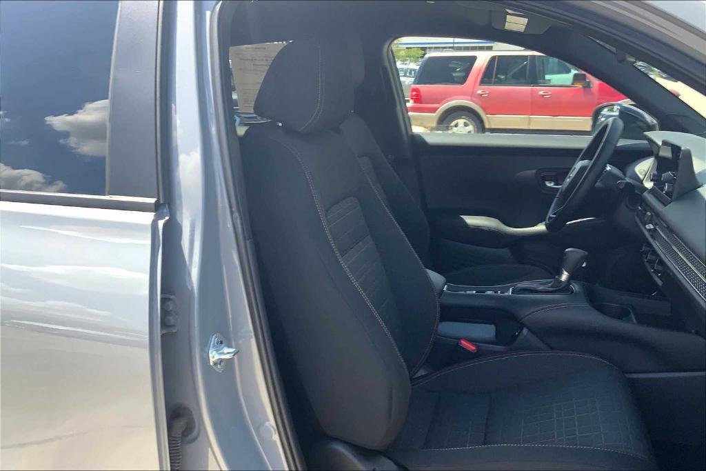 used 2025 Honda HR-V car, priced at $27,791