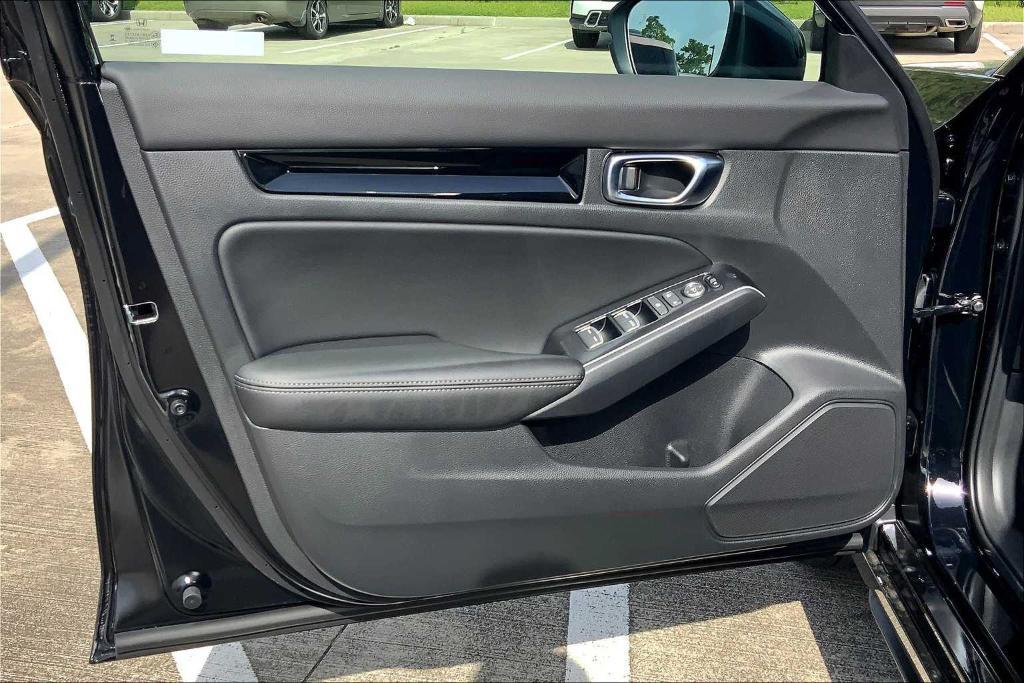 new 2025 Honda Civic Hybrid car, priced at $32,395