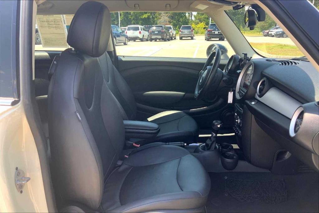 used 2013 MINI Clubman car, priced at $6,391