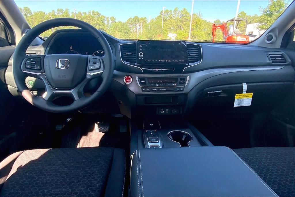 new 2025 Honda Ridgeline car, priced at $40,235