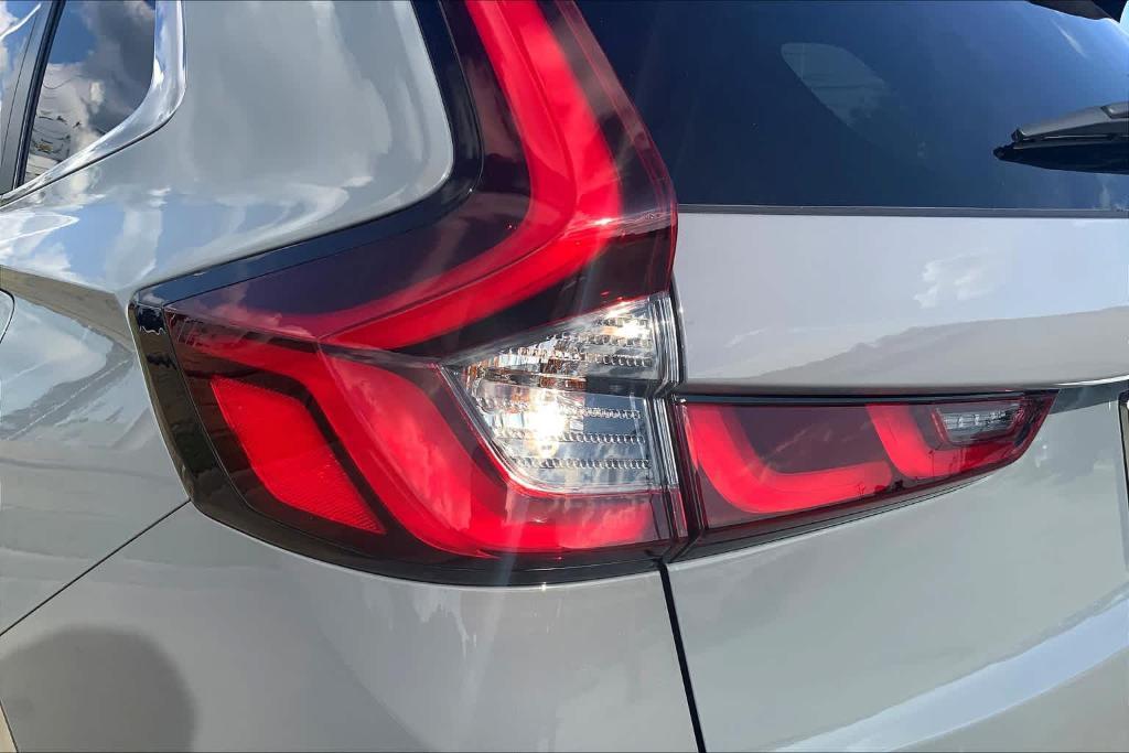 new 2025 Honda CR-V Hybrid car, priced at $39,091
