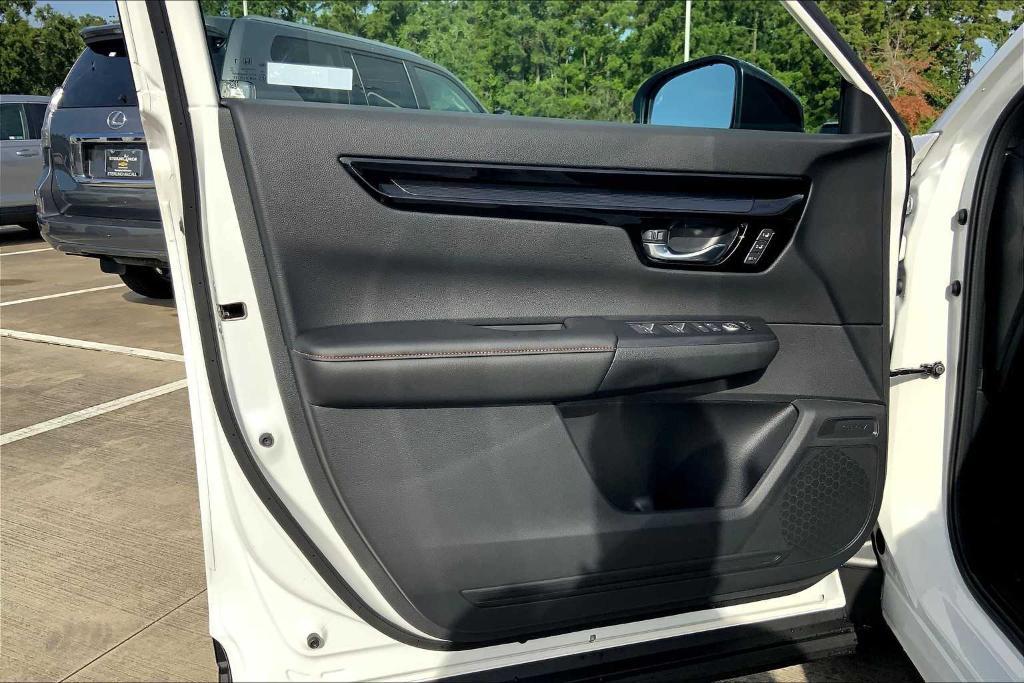 new 2026 Honda CR-V Hybrid car, priced at $44,100