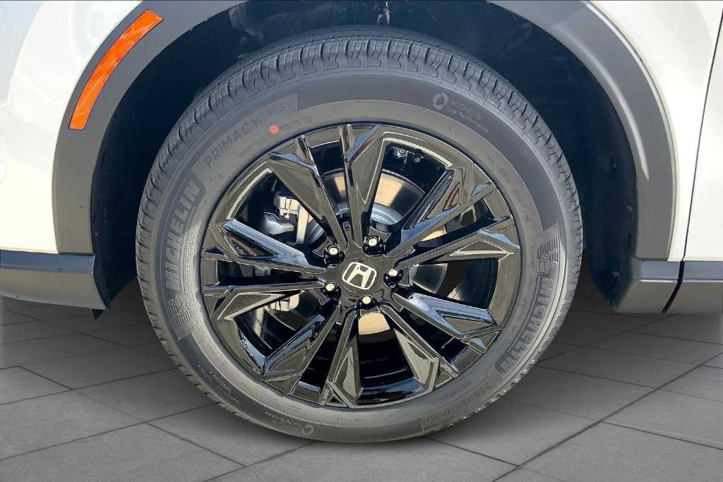new 2026 Honda CR-V Hybrid car, priced at $44,100