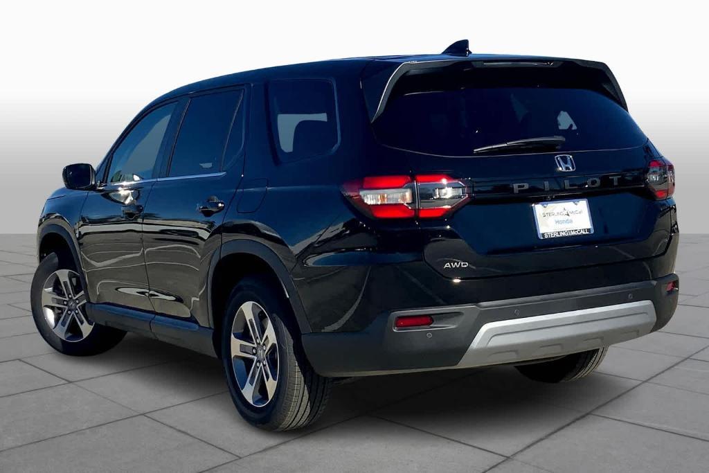 new 2025 Honda Pilot car, priced at $43,020