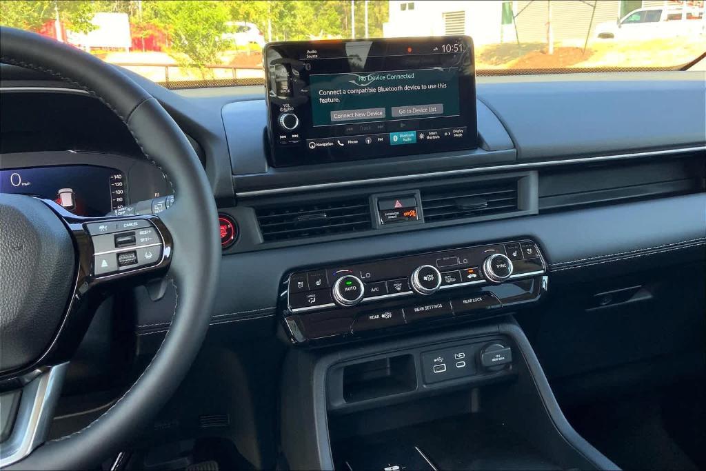 new 2025 Honda Pilot car, priced at $51,328