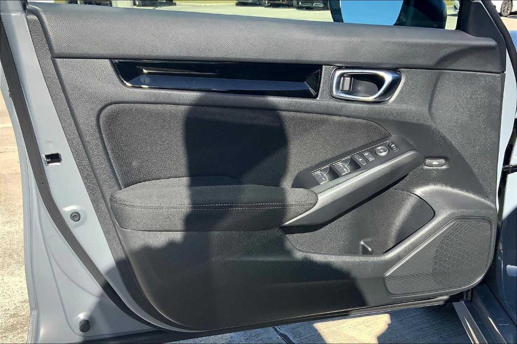 new 2026 Honda Civic Hybrid car, priced at $29,697