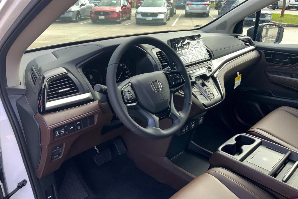 new 2025 Honda Odyssey car, priced at $45,325