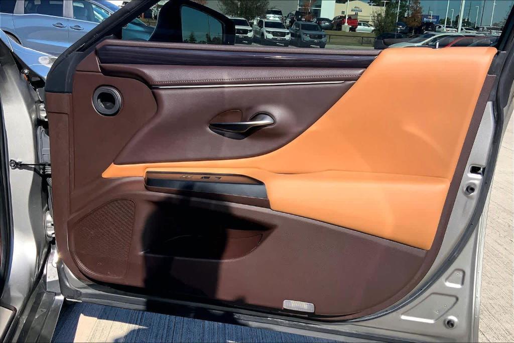 used 2020 Lexus ES 350 car, priced at $23,491