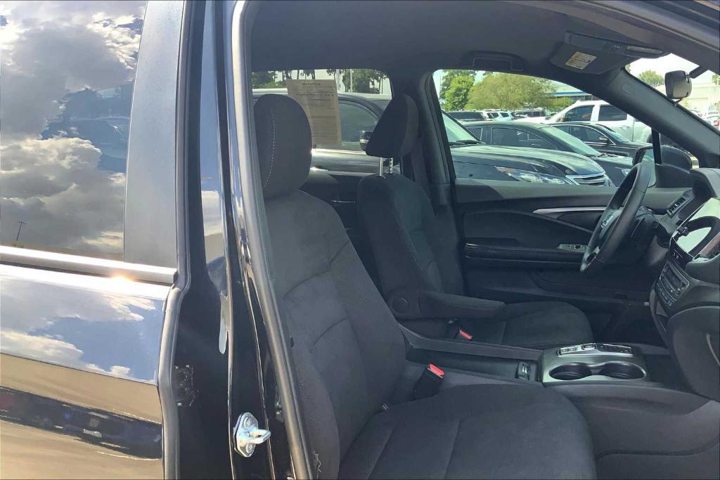 used 2022 Honda Pilot car, priced at $26,941