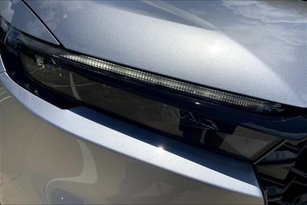 new 2025 Honda CR-V Hybrid car, priced at $37,238
