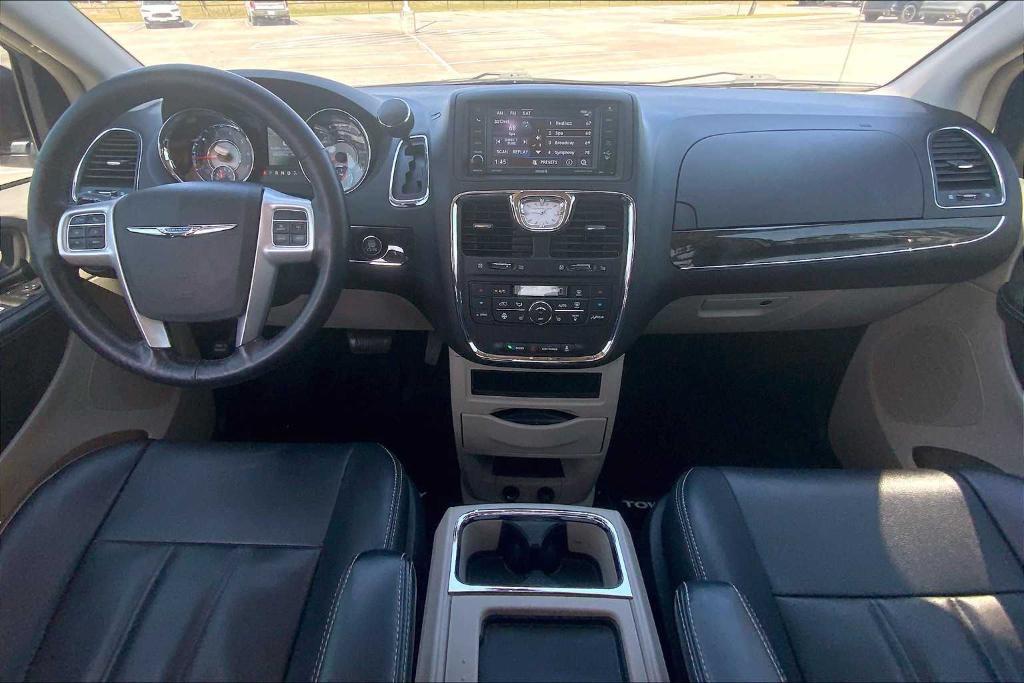 used 2015 Chrysler Town & Country car, priced at $10,991