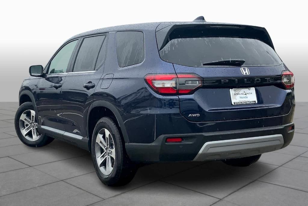 new 2025 Honda Pilot car, priced at $45,625