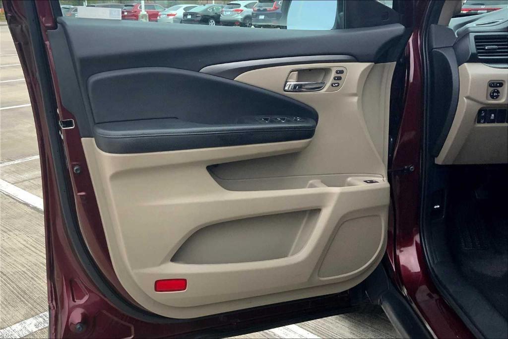 used 2019 Honda Pilot car, priced at $22,491