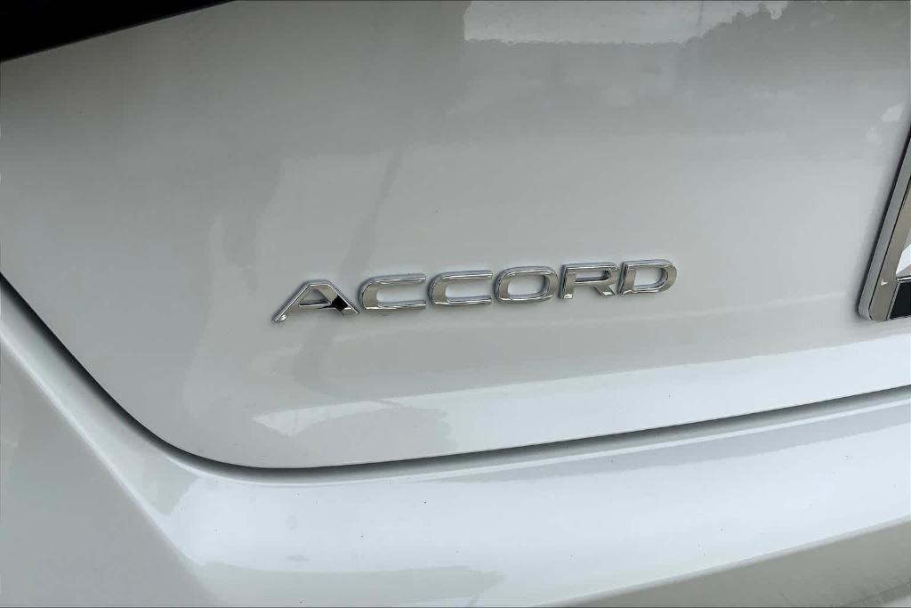 new 2025 Honda Accord Hybrid car, priced at $33,750