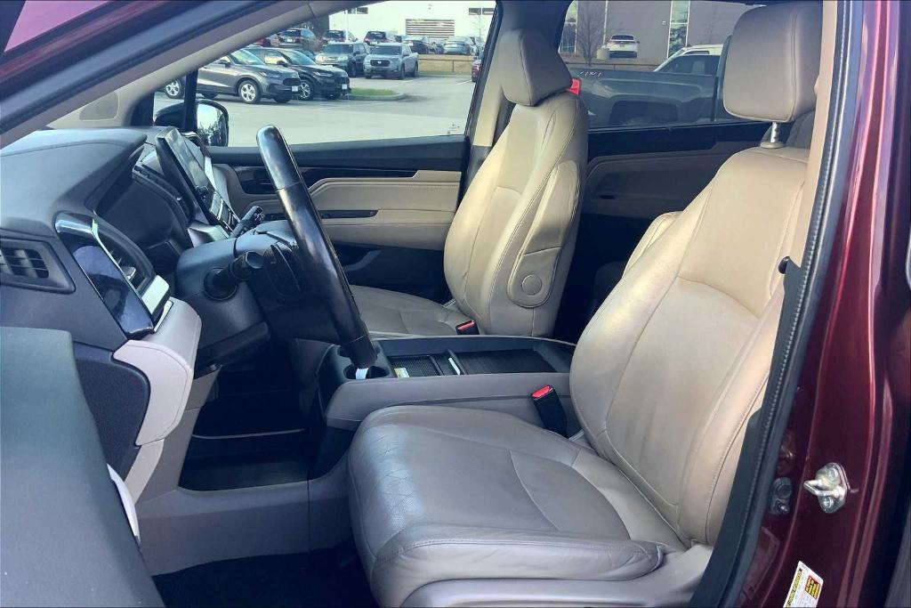 used 2018 Honda Odyssey car, priced at $18,121