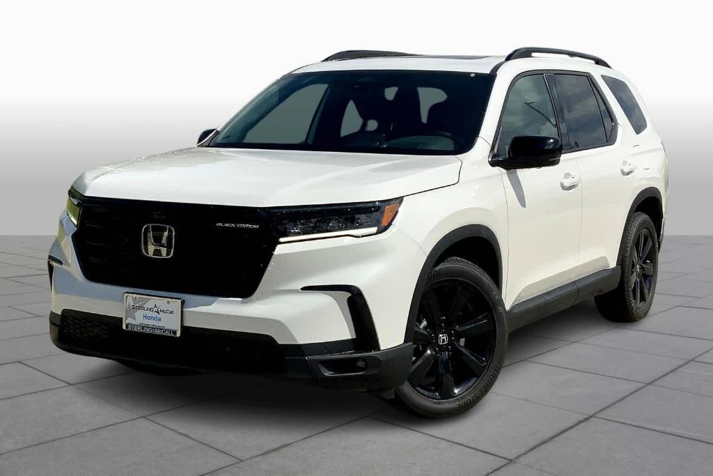 new 2025 Honda Pilot car, priced at $52,132