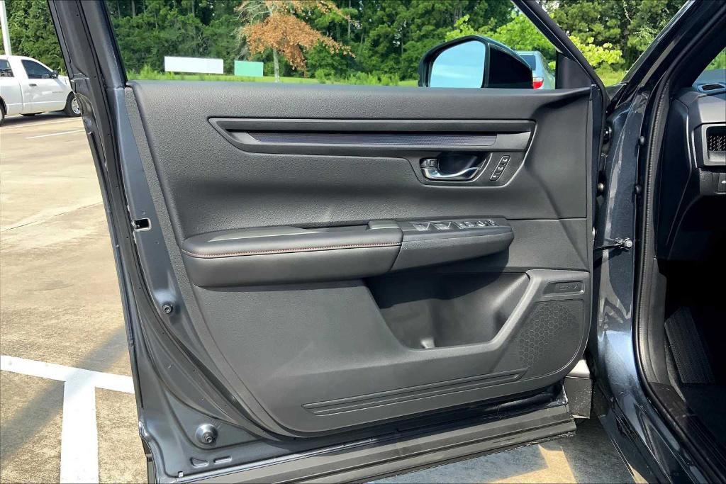 new 2026 Honda CR-V Hybrid car, priced at $38,312