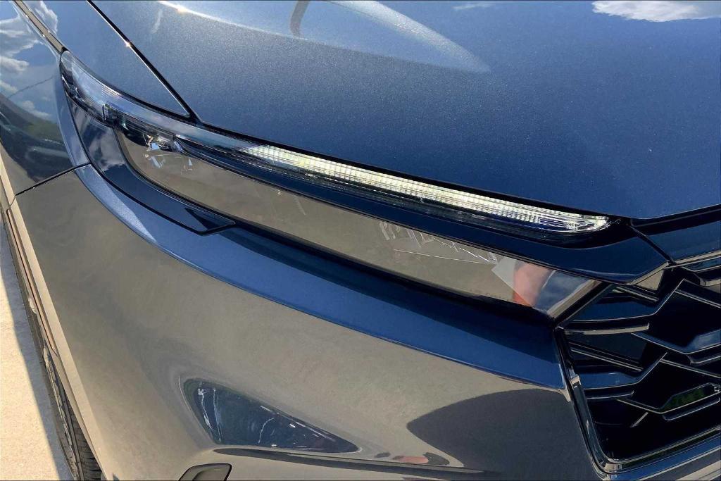 new 2026 Honda CR-V Hybrid car, priced at $38,312