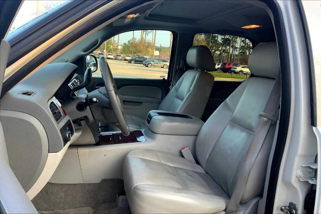 used 2010 Chevrolet Tahoe car, priced at $12,991