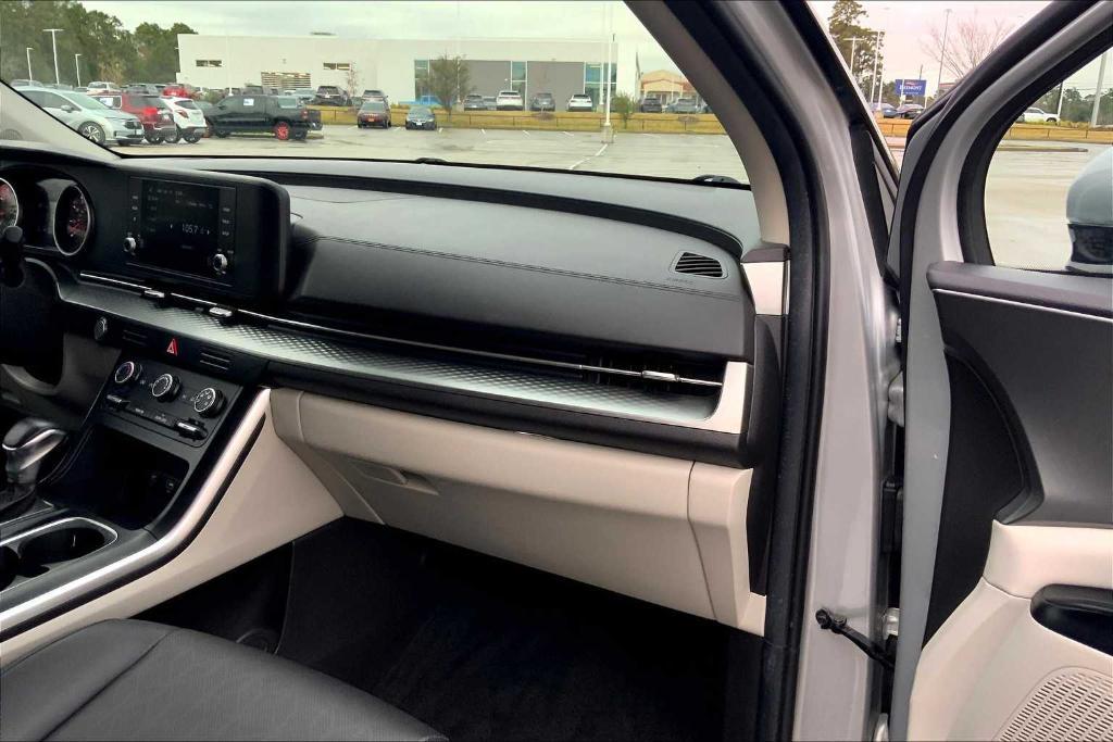 used 2022 Kia Carnival car, priced at $23,751