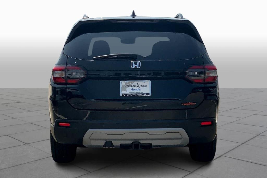 new 2025 Honda Pilot car, priced at $47,983