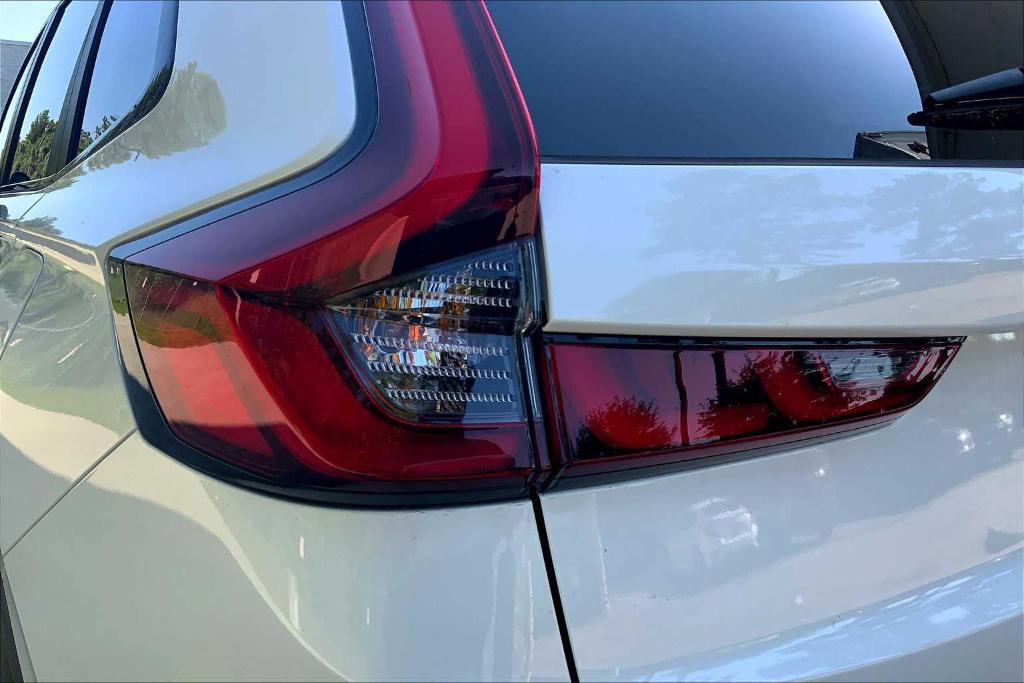 new 2026 Honda CR-V Hybrid car, priced at $38,743